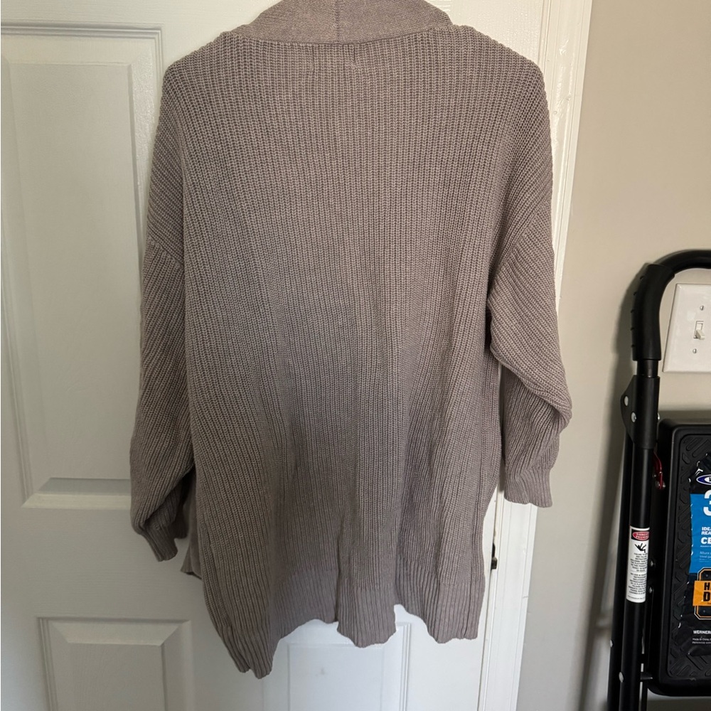 Universal Thread Taupe Ribbed Cardigan - Picture 2 of 3